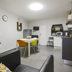 https://casa-vacanze-vicolo-della-luna.it-tuscanyhotel.com